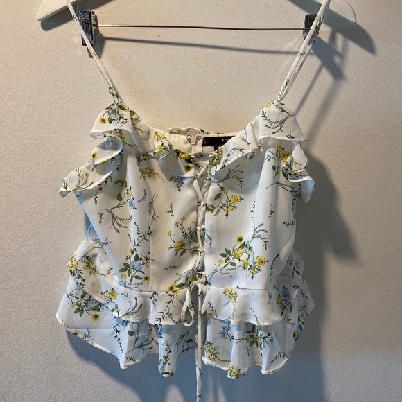 AQUA lace-up ruffle crop top- NWOT - Picture 2 of 4